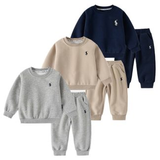 Стильний костюм двійка